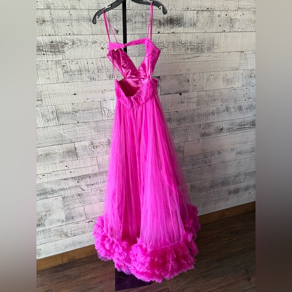 NWT Mac Duggal Fuchsia Pink High Low Gown Size 2 #68709 - Picture 3 of 6